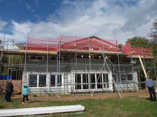 contracts with builders