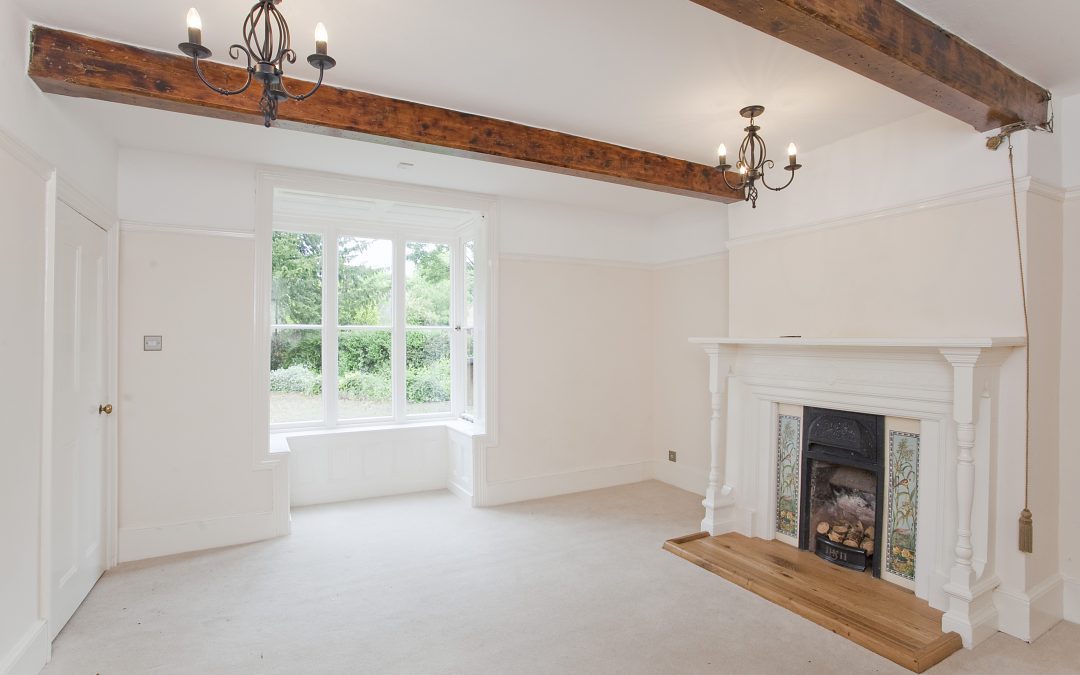 House-restoration-project-management-sitting-room-1080x675