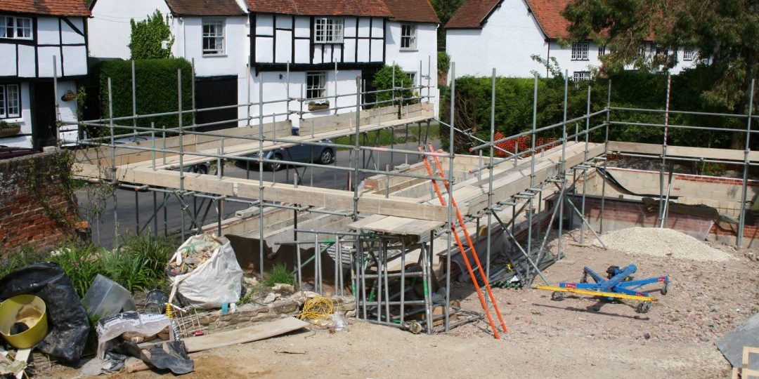 timber-frame-project-management-foundations-1080×675 Bad building work